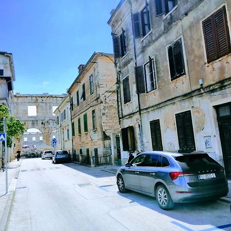 G1 Pula Center Colosseum Apartment Esterno foto