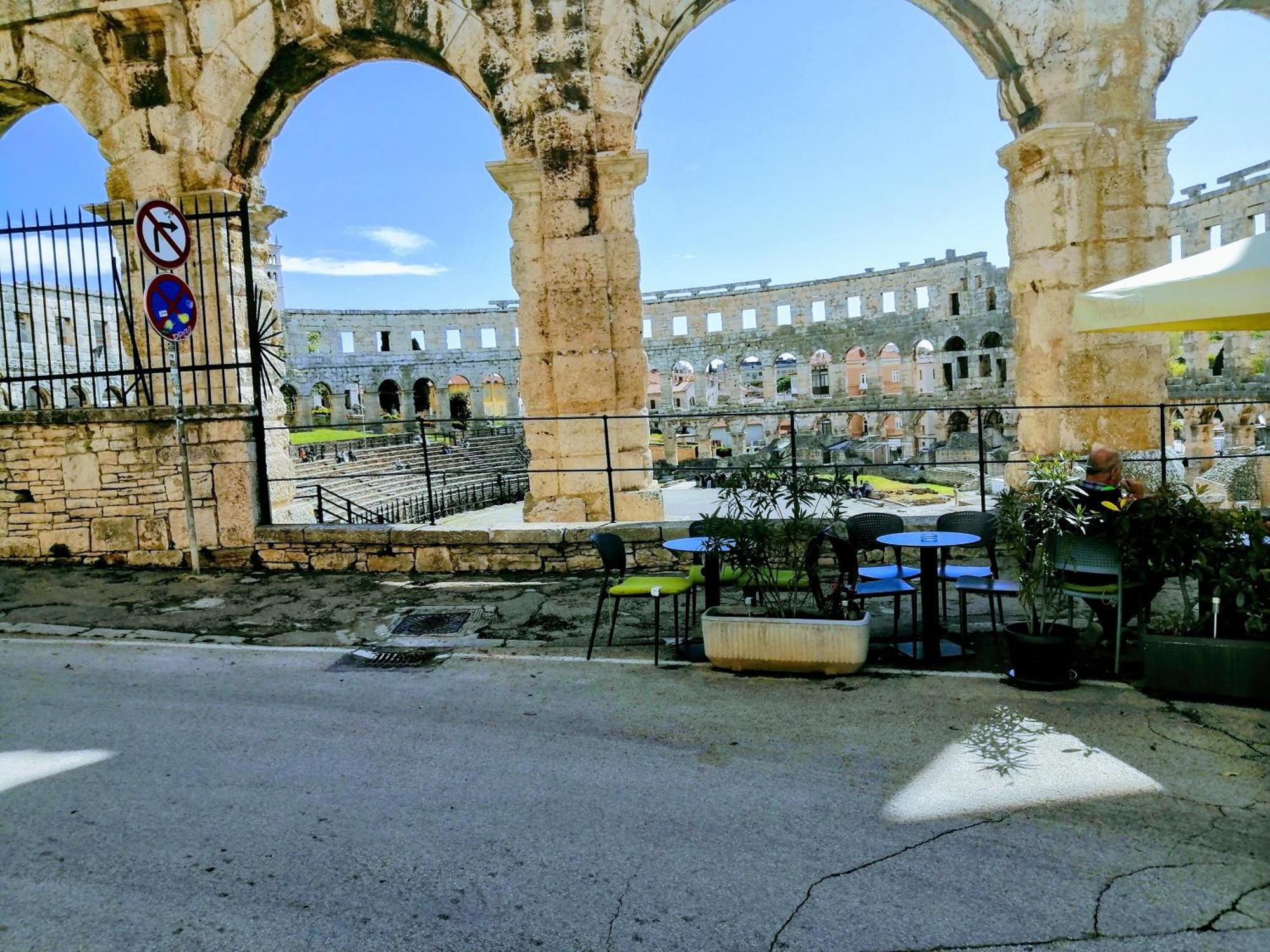 G1 Pula Center Colosseum Apartment Esterno foto